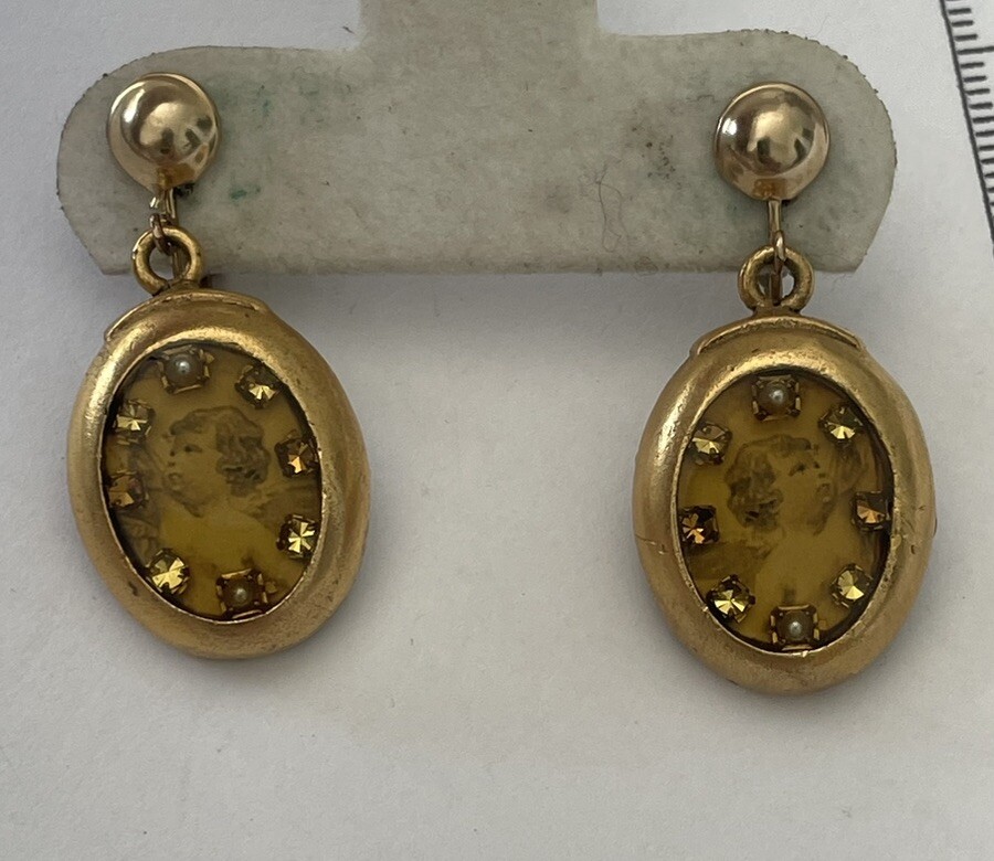 Vintage MAXIMAL ART Design Gold Tone Screw back Dangle Earrings 9700