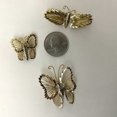 Mixed Lot (7) Vintage Golden Butterfly Brooch Pins Ornate Wire Wings Small NOS