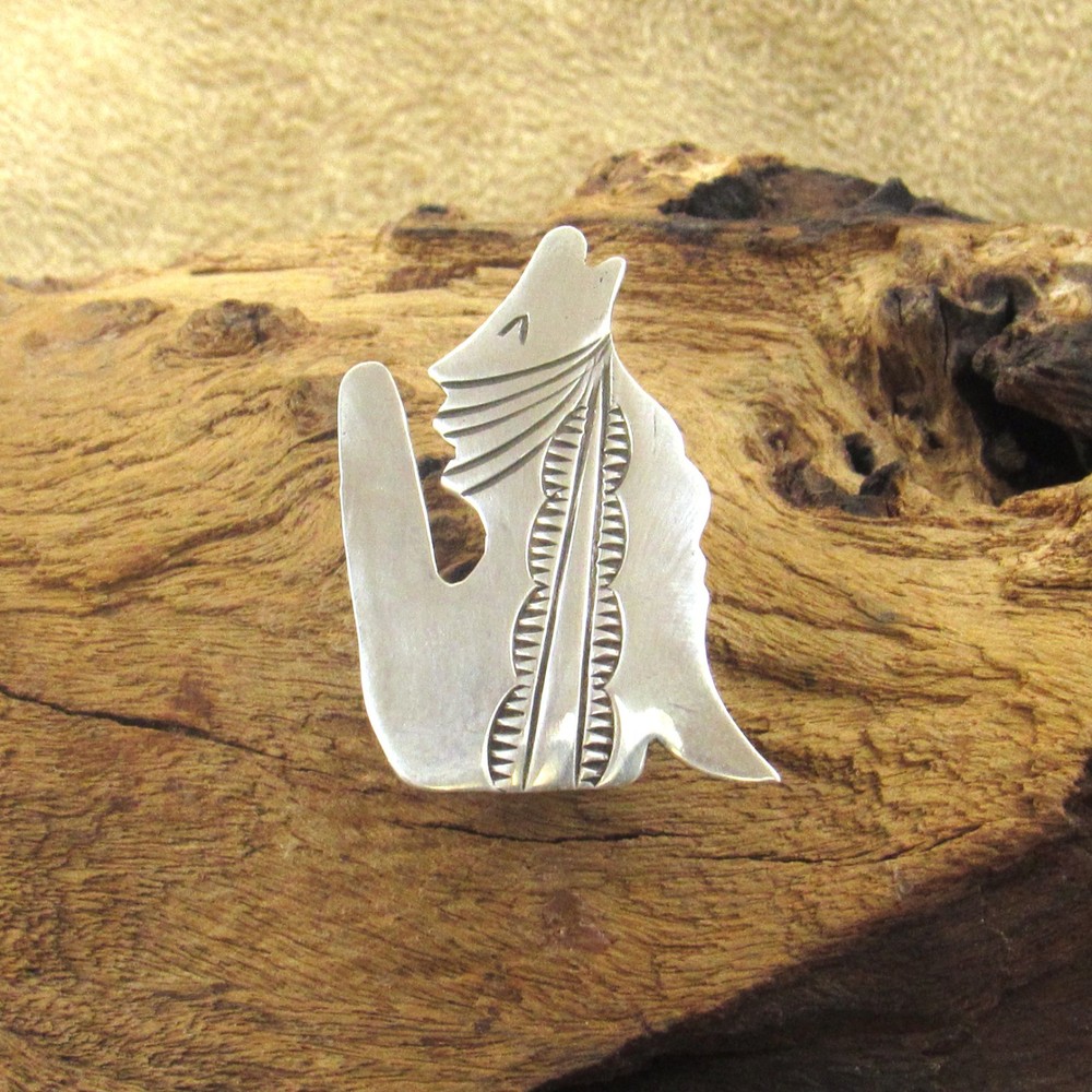 Vintage Sterling Silver Coyote Pin