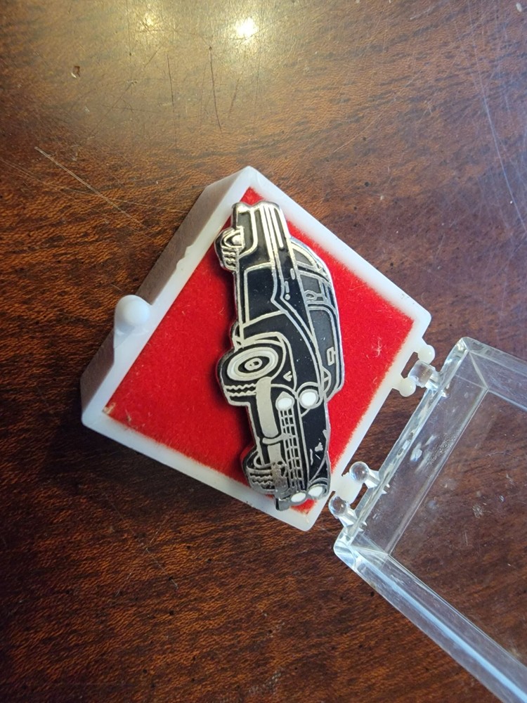 Vtg…’56 1956 FORD car – hat pin , tie tac , lapel pin in the box.