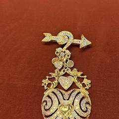 Vtg KIRKS FOLLY Angel Love Heart/Arrow with Rhinestones Charms Brooch