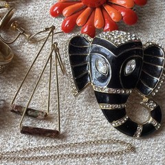Mixed Jewelry lot of 26 Vintage and modern Estate Sale Find