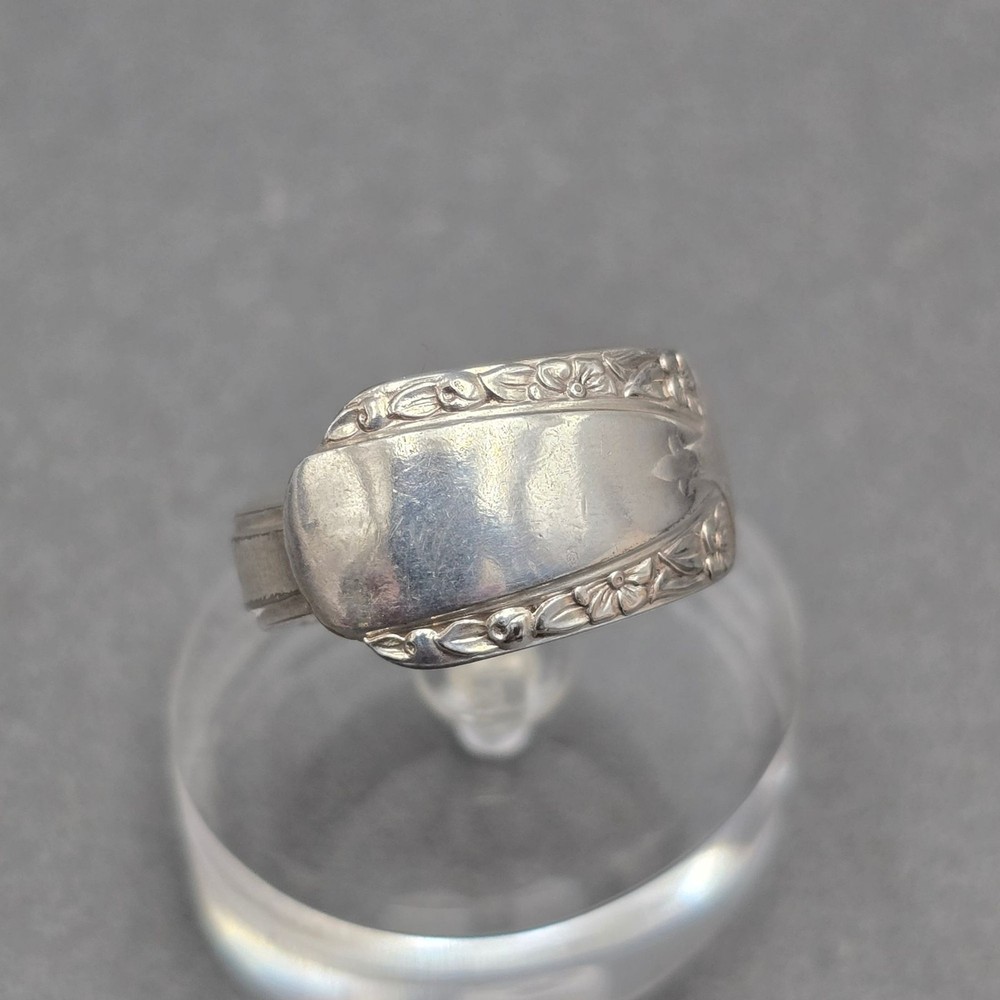 Vintage Rogers Bros Silver Plated Spoon Ring Size 10 Floral Scroll Band Upcycled