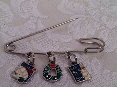 Vintage Look Christmas Brooch Pin Snowman Wreath Saftey 3 Charms Jewelry