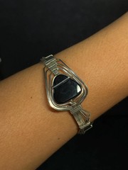 Vintage 950 Sterling Silver Black Onyx Wire Bracelet Handmade Modernist 5.5″