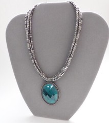 Cookie Lee NWT Silver Tone Beaded Necklace w/ Faceted Mirror Pendant 15″ to 19”