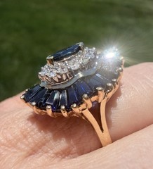 VINTAGE Y. GOLD GENUINE DIAMOND BLUE SAPPHIRE COCKTAIL RING 5.5 BAGUETTE MARQUIS