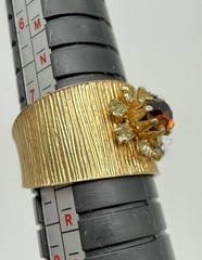 1974 SARAH COVENTRY EMBER Jonquil gold tone Starbust stone wide band ring