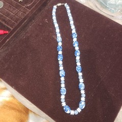 Vintage Blue White Porcelain Ceramic Beaded Necklace Chinoiserie Floral Barrel