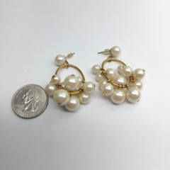 Off White Faux Pearl Beaded Gold Tone Metal Oval Hoop Pierced Earrings Vintage