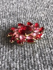 Vintage Red & Pink Rhinestone Gold Tone Brooch Pin