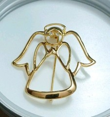 AAI Gold Plated Angel Brooch Vintage Pin Signed