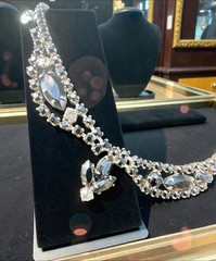 Vintage 1950’s Clear And Onyx Rhinestone Necklace And Matching Clip On Earrings