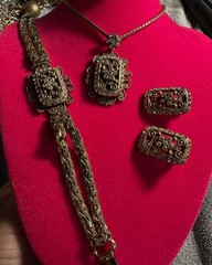 sarah cov jewelry Sarah, Coventry, Queen Victoria, necklace, bracelet, and e