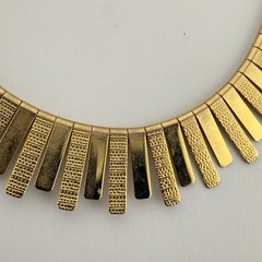 Vintage Gold Tone Textured Collar Necklace Fringe 17 Inches Classic