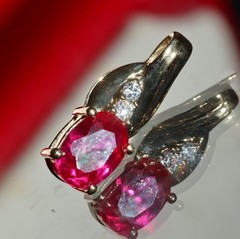 10k yellow gold pendant 0.93ct lab created ruby solitaire charm 0.95gr N3634