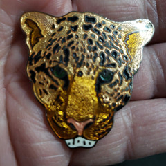 William Spear Green Eyed Cheetah Panther Jaguar Vintage Pin Brooch Easter 1986