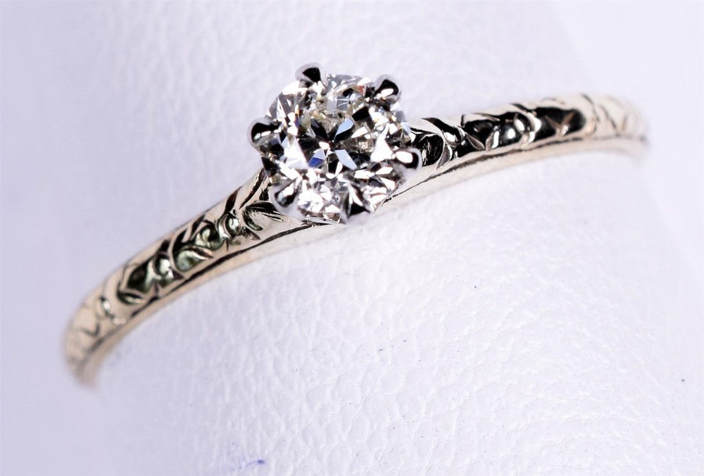 Antique 2 Tone 14K Gold Solitaire Diamond Engagement Ring Size 6 3/4