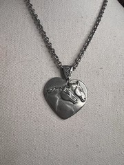 Western Pewter Silver Tone Double Horse Head Pendant Necklace Cowboy Ranching