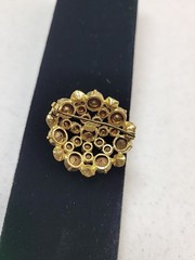 Vintage Gold Tone Green Emerald Faceted Glass Cluster Brooch Pin 1.5 Inches
