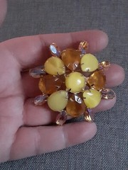 Vintage Yellow Molded Glass & Amber Rhinestone Brooch w/Aurora borealis beads
