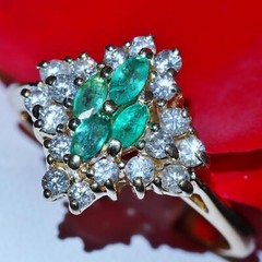 14k y/gold sz 5.5 ring 1.00c Colombian natural treated emerald diamond 3.4g 3035