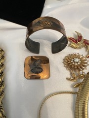 VTG Gold Tone Jewelry Lot ALL SIGNED Napier Marvella Amway AJC Carolee Whiting D