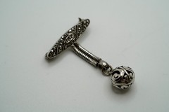 Vintage 800 Silver Marcasite Dangle Brooch 4.5cm X 2.8cm Signed CB JB27