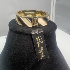 NWT Birch Hill Enamel Cream/Black Striped Gold Tone Hinged Bangle Bracelet