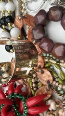 VTG Beaded Large Nice Jewelry Lot Of 40 Necklaces Bracelets Earrings SEE PICS