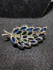 Vintage Emerald Green and Blue Leaf Style Brooch Silver Tone