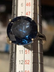 Vintage Sterling Silver Blue Stone Ring 925 A Round Faceted ~ Size 5 ~