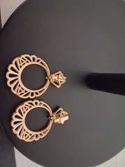 Vintage CROWN TRIFARI Clip-on Earrings Art Deco Clover Gold And White