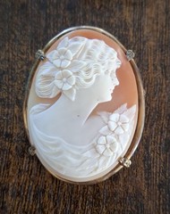 Rare Large Vintage Antique Shell Carved Cameo 1/20 12Kt Gold 2″ Long Brooch/Pin