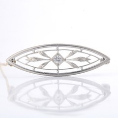 Antique Edwardian platinum Old European diamond brooch/lapel pin. By Krementz.