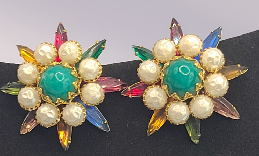 Vintage Judy Lee Clip on Earrings Beautiful Multi Colored Beads