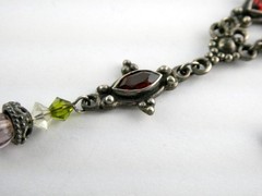 Vintage Sterling Silver Red Garnet and Beaded Pendant Necklace 925 7.8g 15.5 In