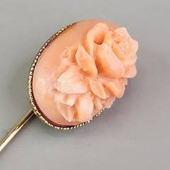 Vintage Rose Carved Stick Pin Peach Acrylic Gold Tone 2.75″
