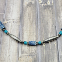 Southwestern Style Multi Color Blue Stone and Metal Vintage Necklace 17 Inch