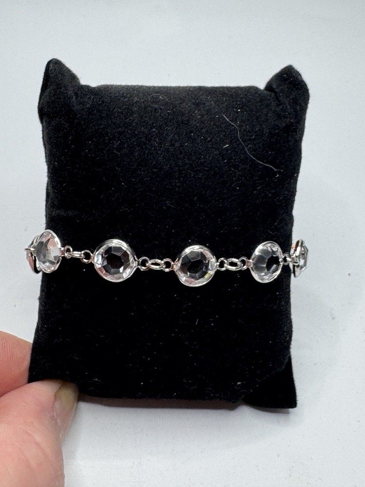 Vintage Silver Tone Clear Crystal Bezel Station Bracelet 7″