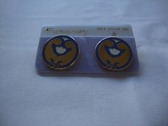 VINTAGE SAMUEL HUANG DESIGNER CLOISONNE RETRO ABSTRACT WHITE BLUE STUD EARRINGS