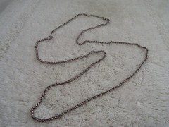Silvertone Rolled Chain Necklace (B46)