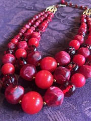Vintage 50’s Star Brand Triple Strand Lucite/Plastic Red Bead Necklace