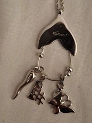 Vtg Monet Charm Necklace Silvertone+3 Charms+Beaded Spacers Signed 30″ 1980’s