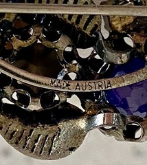 Vintage Austria Crystal Brooch Round Wreath Pink Purple Gold Tone Leaves
