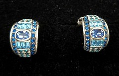 La Vintage Signed Silver Tone Blue Rhinestone Pierced Earrings