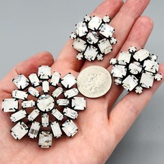 Vintage High End White Givre Baguette Emerald Cut Glass Japanned Brooch Earrings