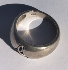 Vintage Massive Sterling Silver Celtic Knot Trefoil Ring Size P (17.75 mm)