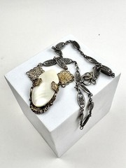 VTG Nouveau Deco MOP & Silver Filigree Pendant & Filigree Chain Necklace 15.25”