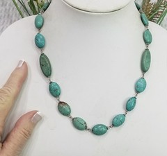 Vintage Linked Oval Turquoise Stone Bead and Silver Tone Necklace